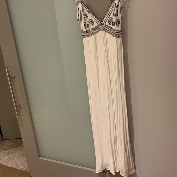 BEAUTIFUL MAXI DRESS FROM LULUS - Picture 7 of 9